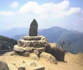 三ツ峠山頂