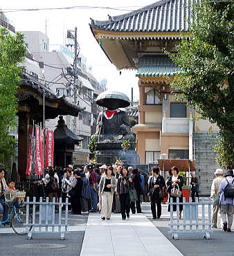 真性寺のお地蔵さま