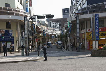 駅前商店街