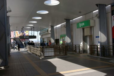 JR三鷹駅南口