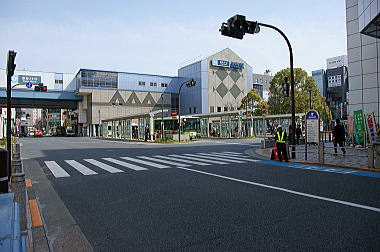 西葛西駅南口前