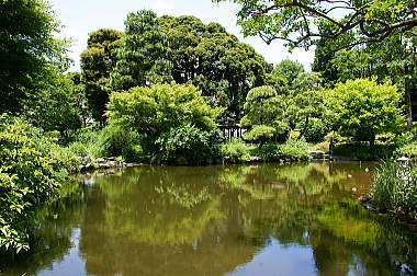 新宿区立甘泉園公園