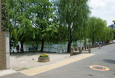 洗足池公園へ