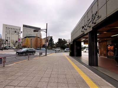 JR四ツ谷駅前