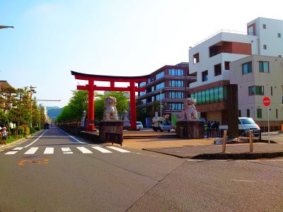 若宮大路と二の鳥居