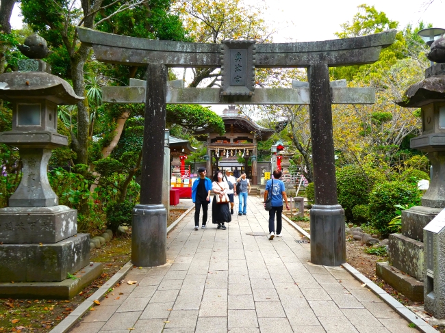 源頼朝奉納の鳥居